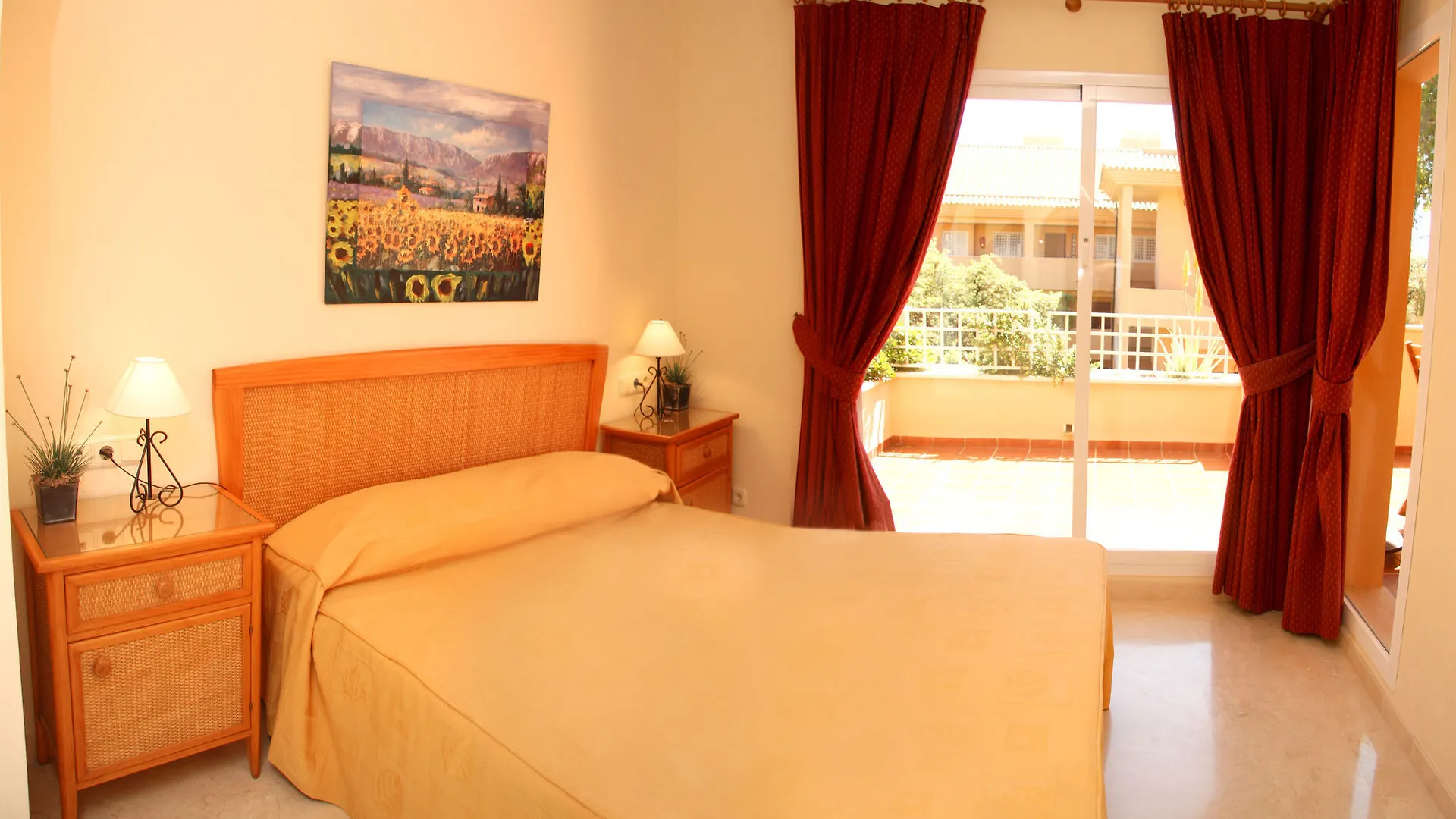 Apartments Jardines De Santa Maria Marbella