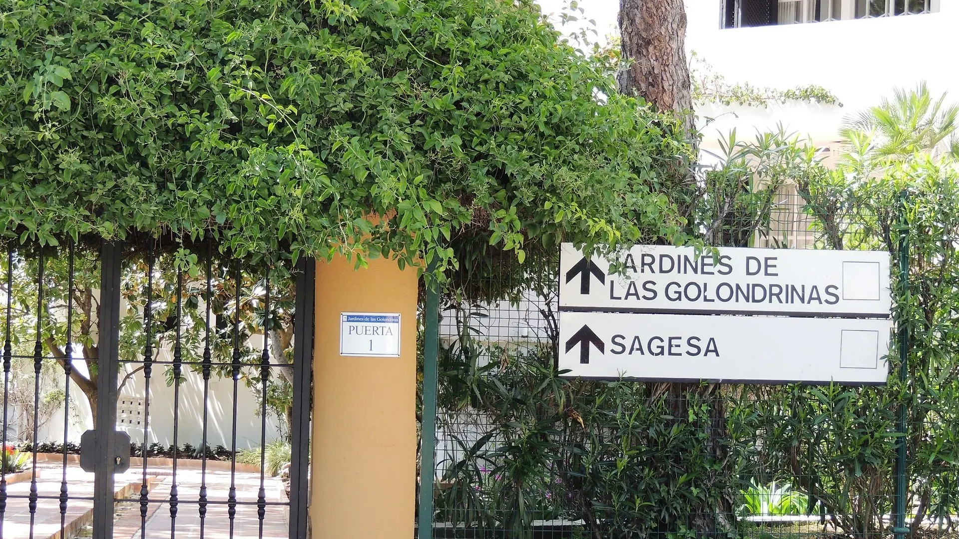 Apartments Jardines De Santa Maria Marbella